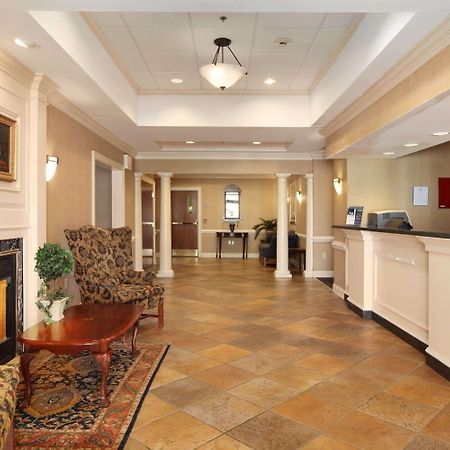Days Inn By Wyndham Alta Vista Altavista Εξωτερικό φωτογραφία