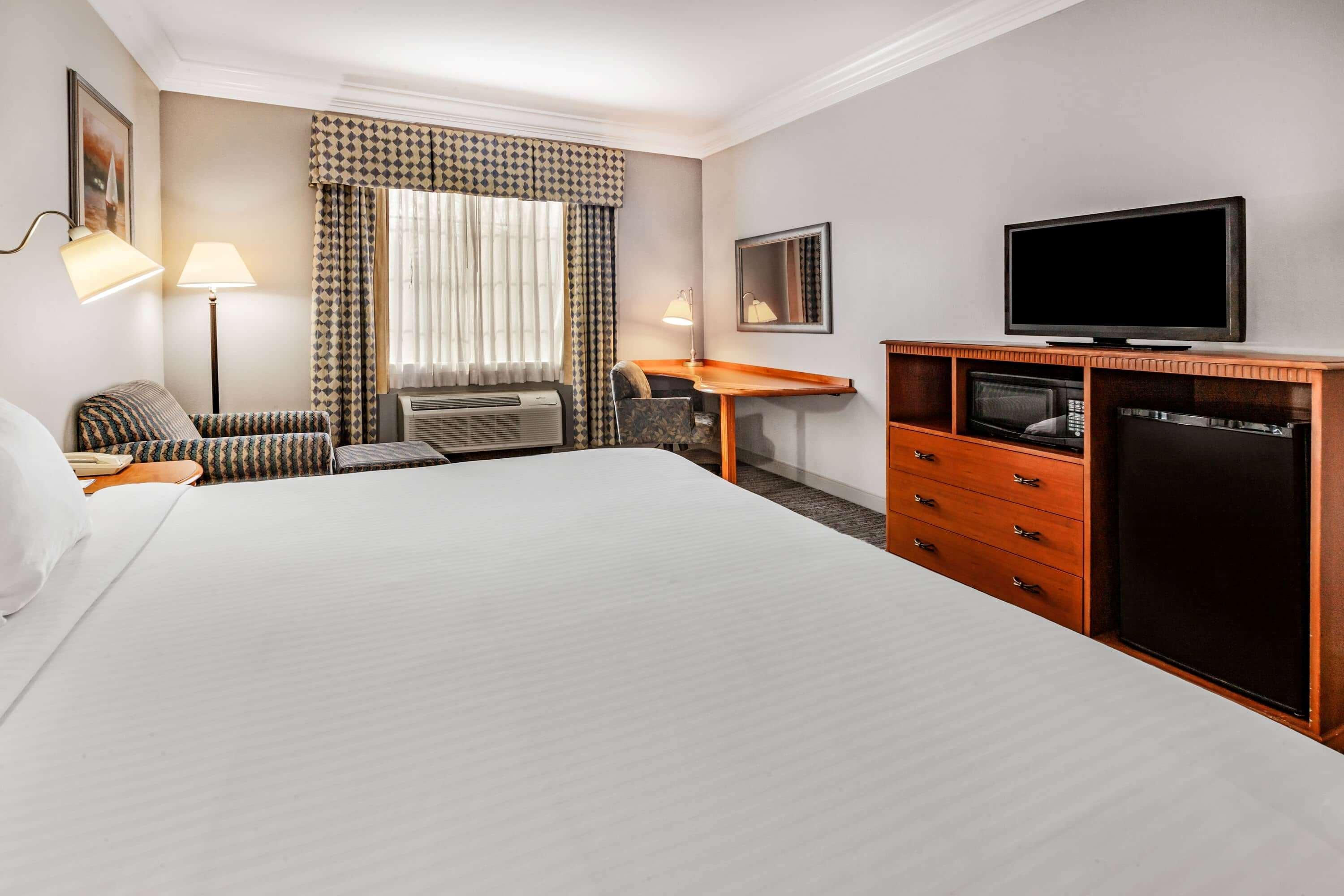 Days Inn By Wyndham Alta Vista Altavista Εξωτερικό φωτογραφία