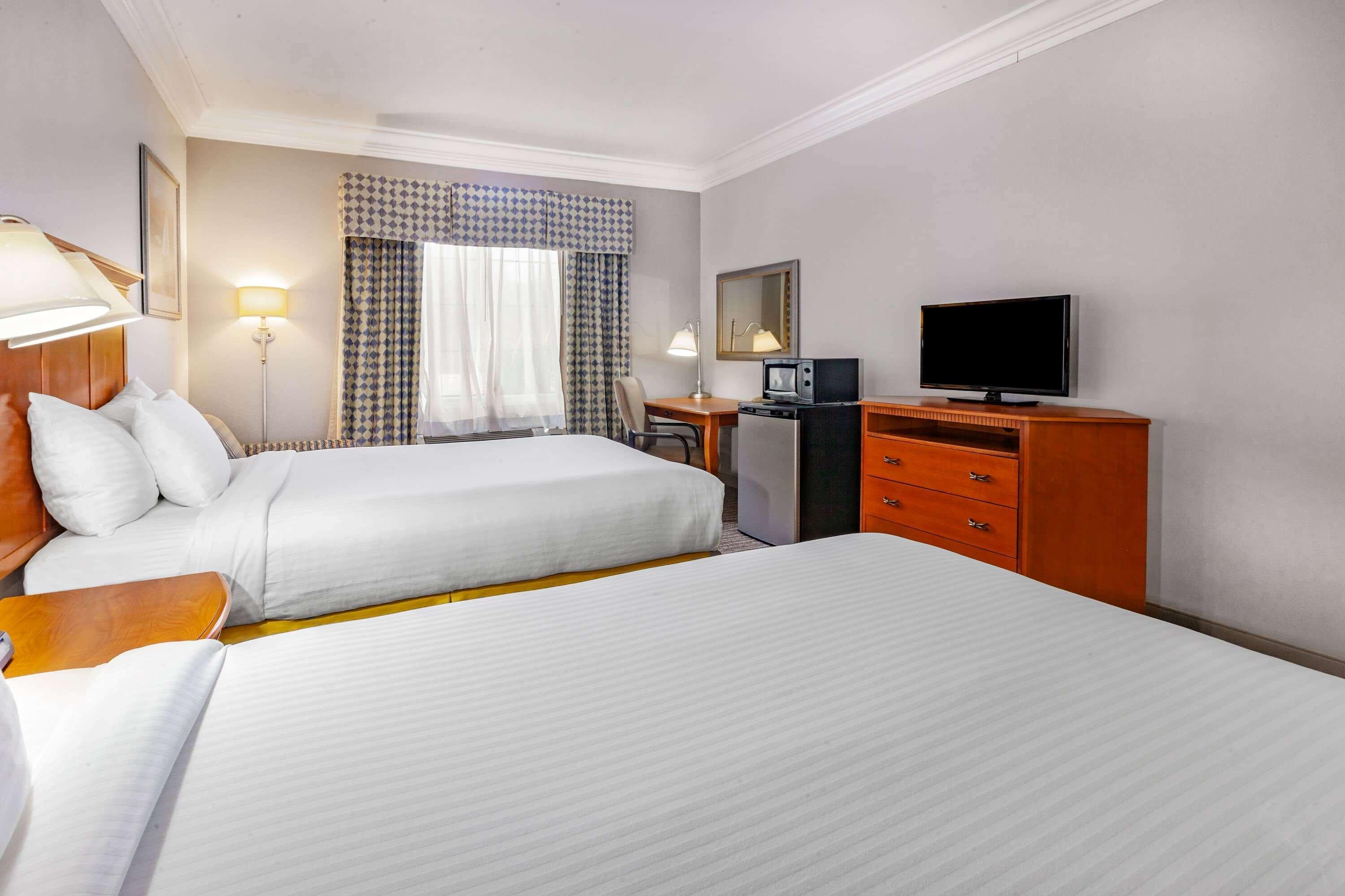 Days Inn By Wyndham Alta Vista Altavista Εξωτερικό φωτογραφία